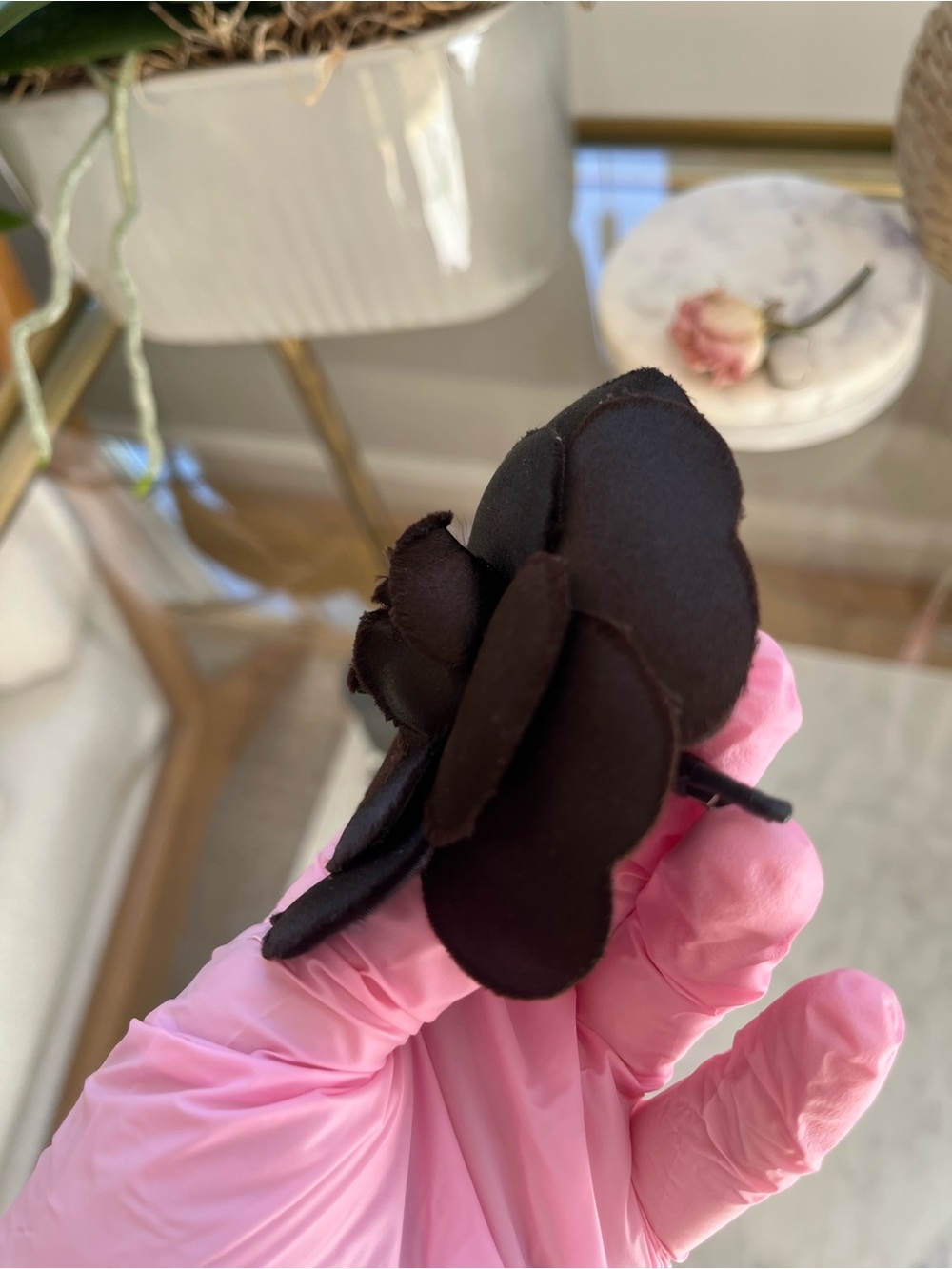 CHANEL Brown Silk Camellia Pin Brooch - Picture 3 of 5